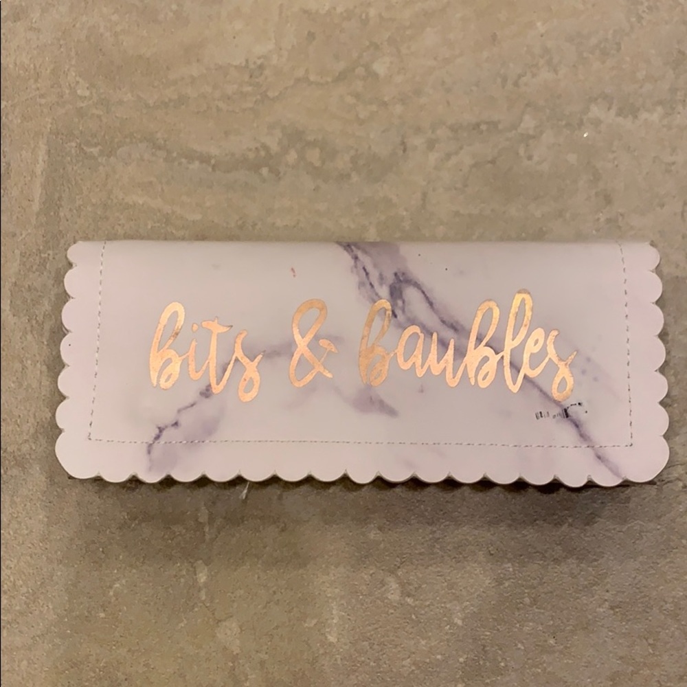 Marble & Rose Gold Jewelry Organizer